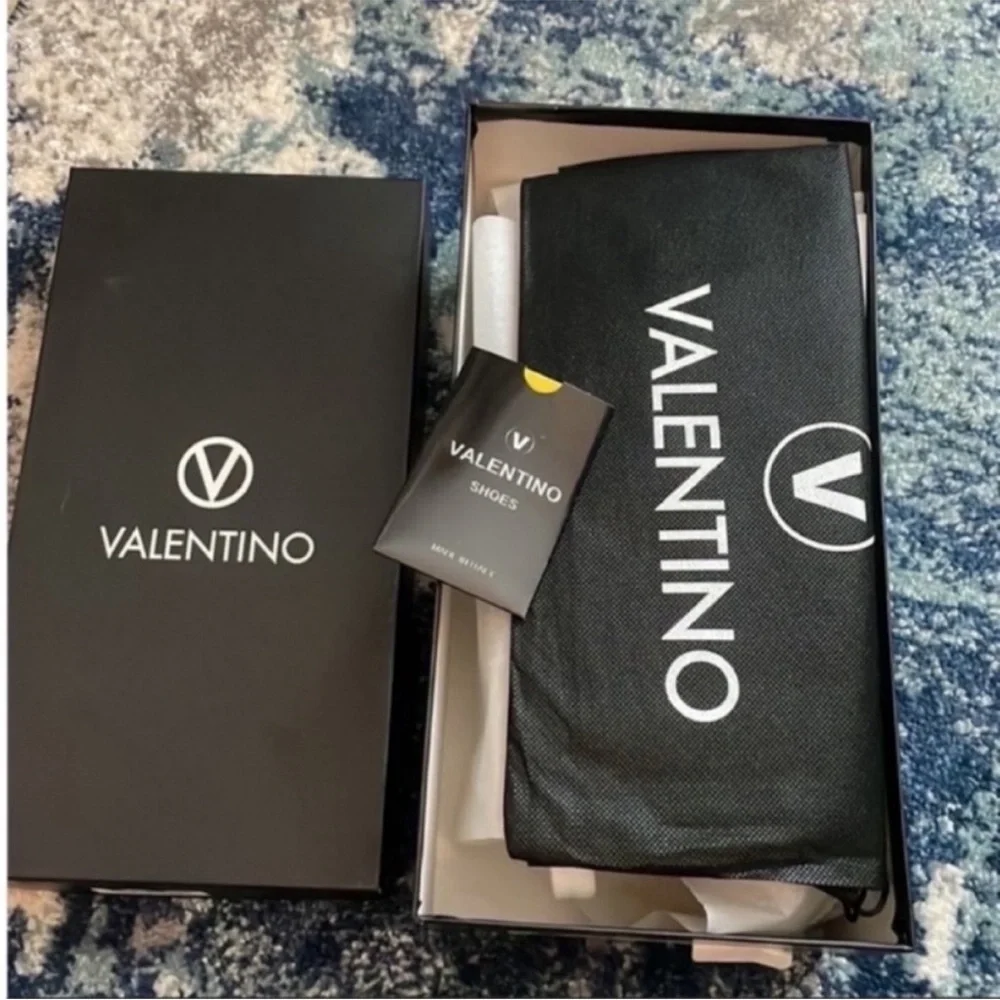 Valentino Leather Logo Neon Green  Slide Sandals